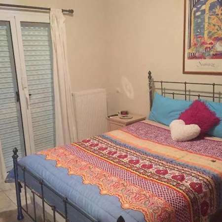 Beautiful 2-bed In Zakynthos Βίλα *